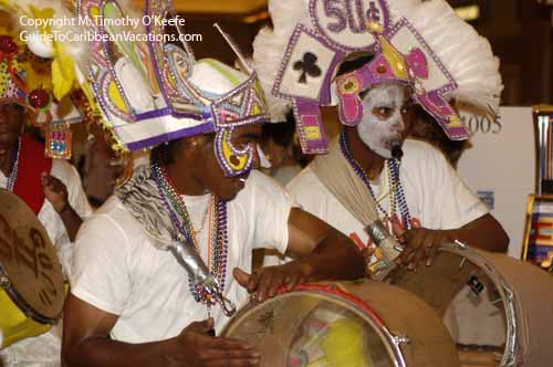 Bahamas Junkanoo Photos Pictures © M. Timothy O'Keefe  www.GuideToCaribbeanVacations.com